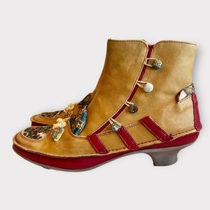 Dkode J.A. Peat Leather Paisley Beaded Ankle Boots Sz 37/US 6